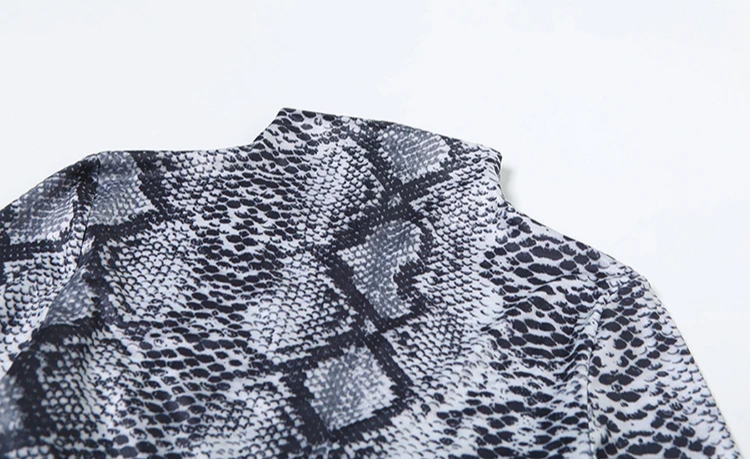 Skinny Full Sleeve Romper Women Wild Sexy O-Neck Serpentine Stretch Leopard Print Midnight Coquettish Trend Playsuits