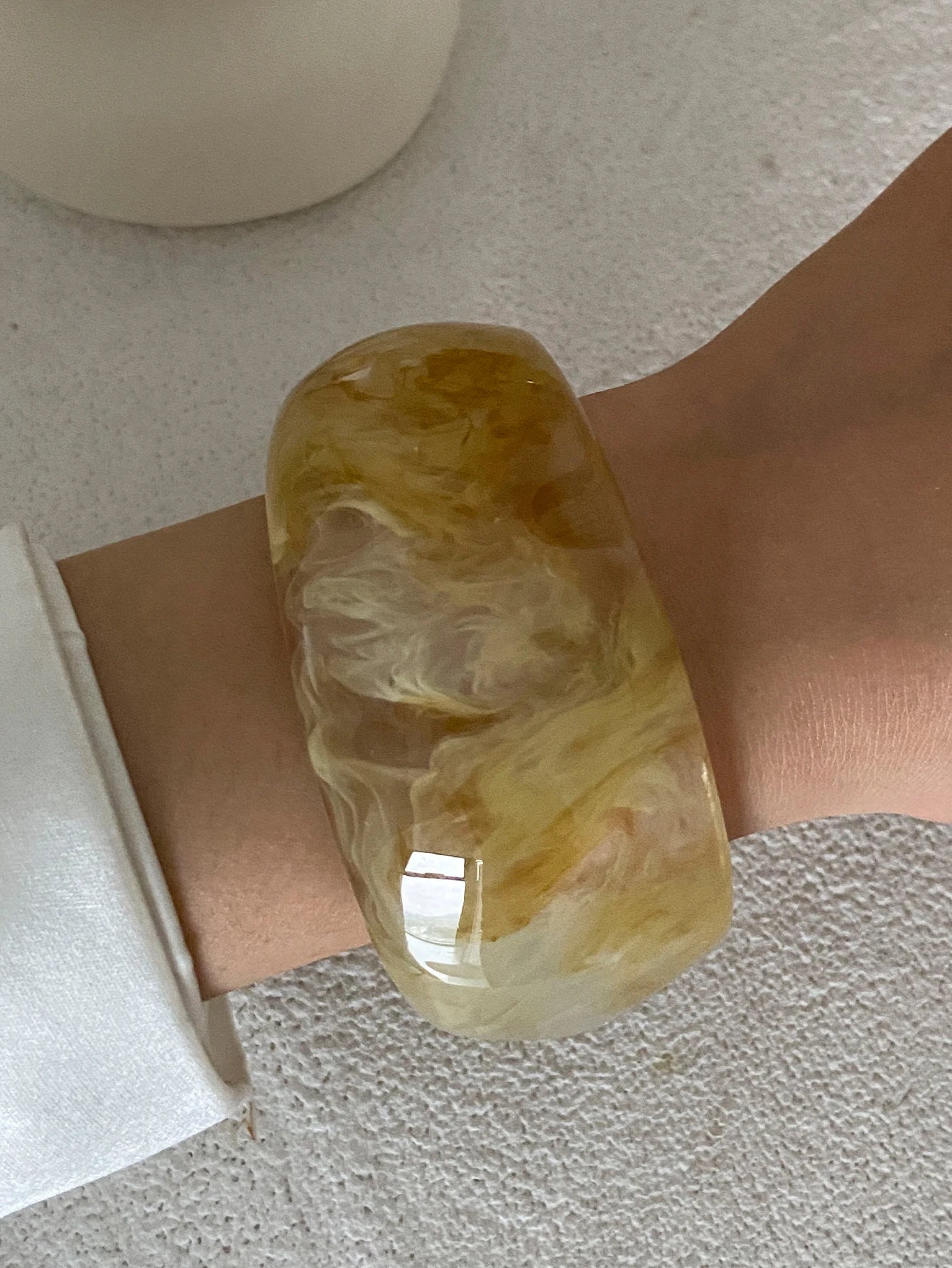 Y2K Boho Brown Thick Resin Acrylic Bangles for Women 2025 New Fashion Irregular Wide Arm Bracelets Party Jewelry Gift