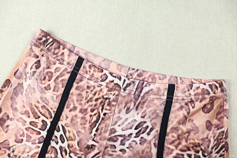 Leopard Print 2 Piece Set Women Autumn Trend o-Neck Full Sleeve Tops+Skinny Peach Hip Shorts Street Wild Style Suits