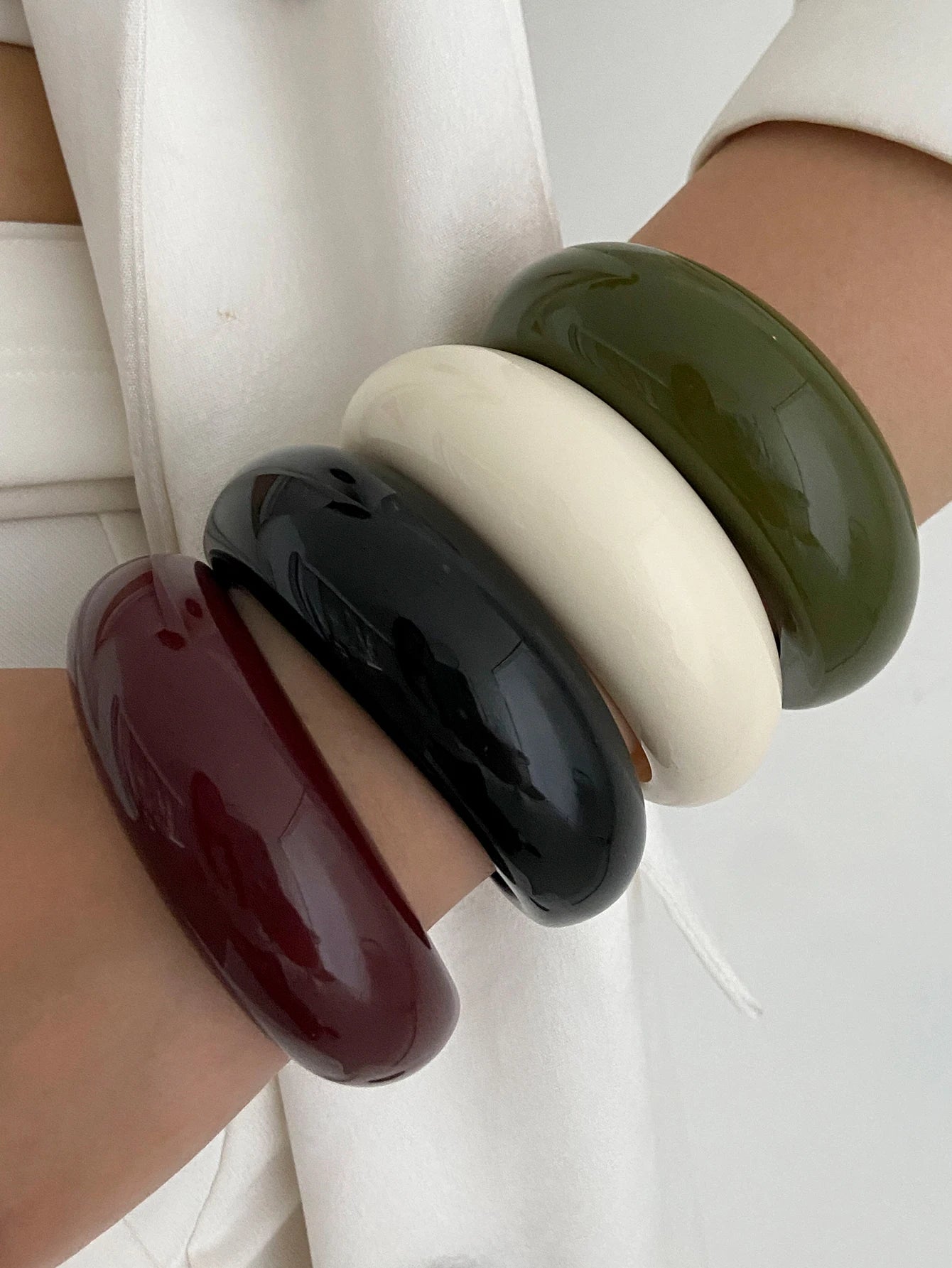 Y2K Boho Thick Resin Acrylic Open Wide Bangles for Women New Trend Vintage Irregular Chunky Arm Bracelets Daily Jewelry