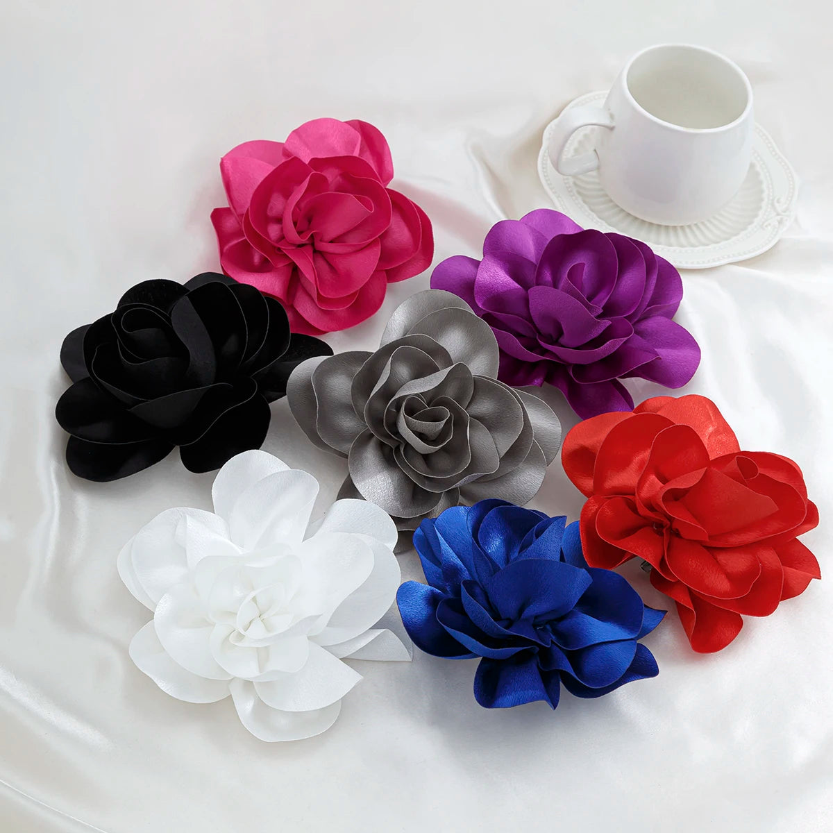 17CM Exaggerate Handmade Large Satin Flower Brooch for Women Wed Bridal Elegant Broochs Party Jewelry Accessories Gift