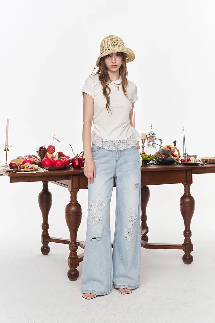 Women's Elegant Slim T-Shirt with Layered Lace Hem, Chic White Ruffle Tee for Daily Wear, Graceful Commute Top