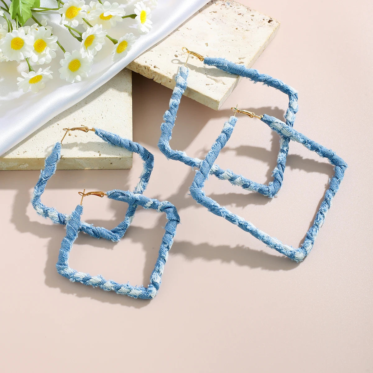 High Quality Exaggerated Blue Denim Hoop Earrings for Women Vintage Big Star Round Triangle Square Geometric Earring Y2K Jewelry
