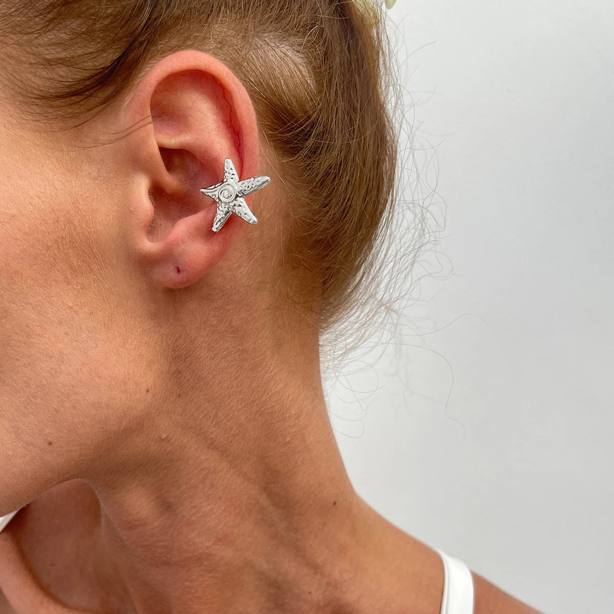 1PC Simple Metal Starfish Flower Ear Cuff for Women Non Piercing Fake Cartilage Moon Scallop Clip Earrings Jewelry Gift