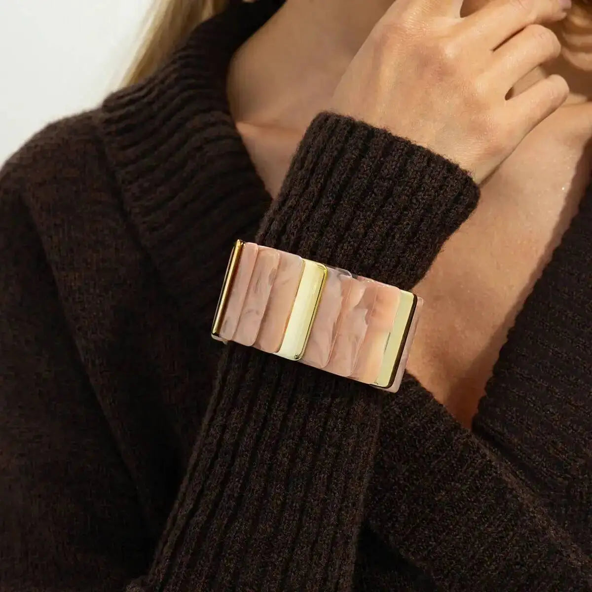 Vintage Acrylic Amber Elastic Geometric Chain Bracelet Women Punk Boho Stretchy Resin Splice Bangle Couple Jewelry 2026