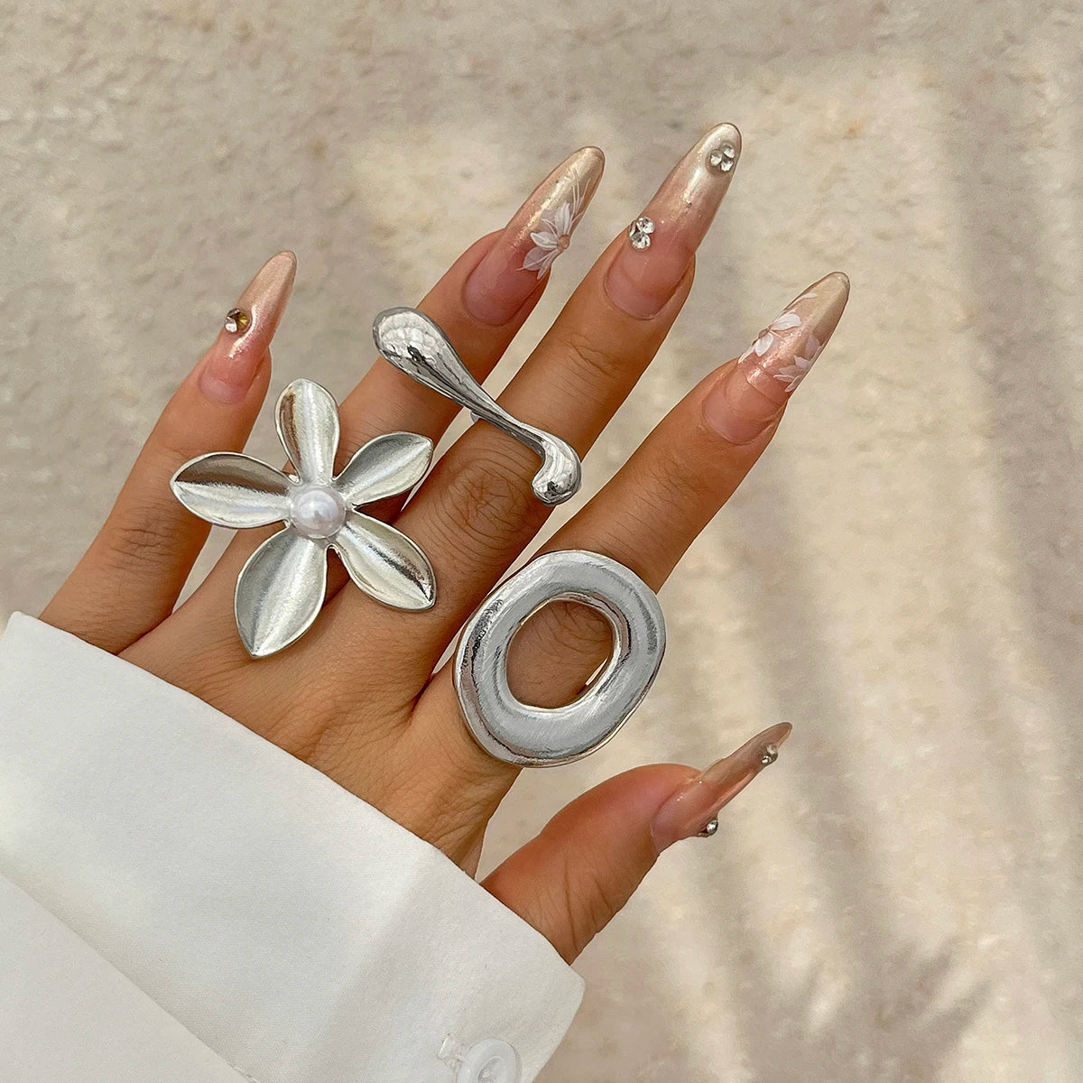 Vintage Gothic Geometric Metal Rings for Women Trend Boho Flower Irregular Circular Couple Ring Wed Jewelry Accessories New