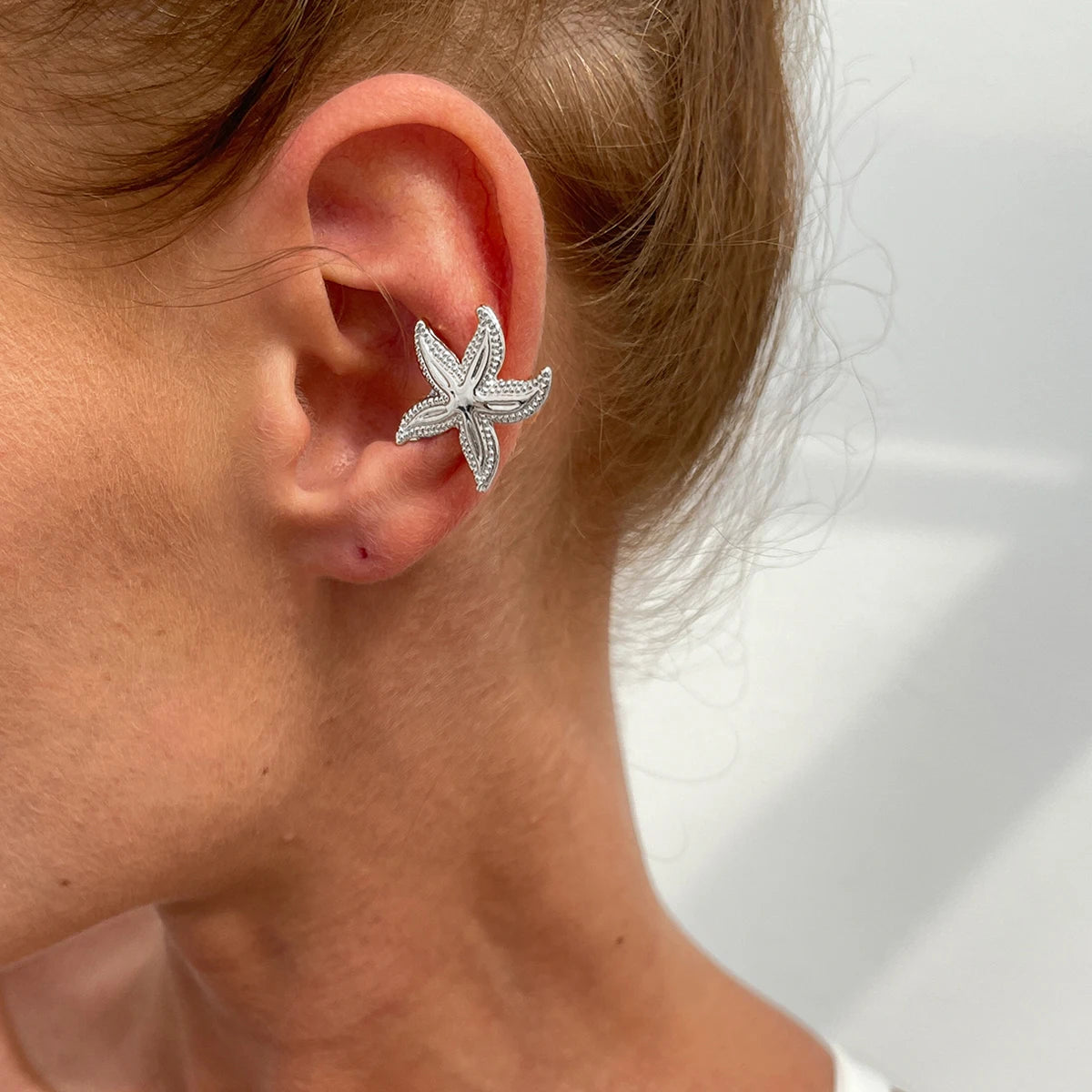 1PC Simple Metal Starfish Flower Ear Cuff for Women Non Piercing Fake Cartilage Moon Scallop Clip Earrings Jewelry Gift