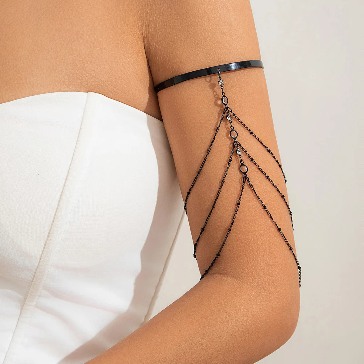 17 Styles Boho Crystal Pendant Cuff Open Bangles for Women Wed Bridal Goth Tassel Link Arm Bracelets Party Jewelry Gift