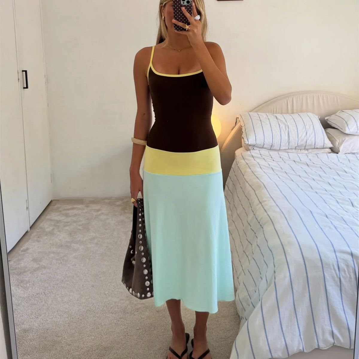 Women Y2K Color Block Satin Maxi Dress U Neck Spaghetti Strap Bodycon Flowy Long Dress Summer Beach Vacation Streetwear