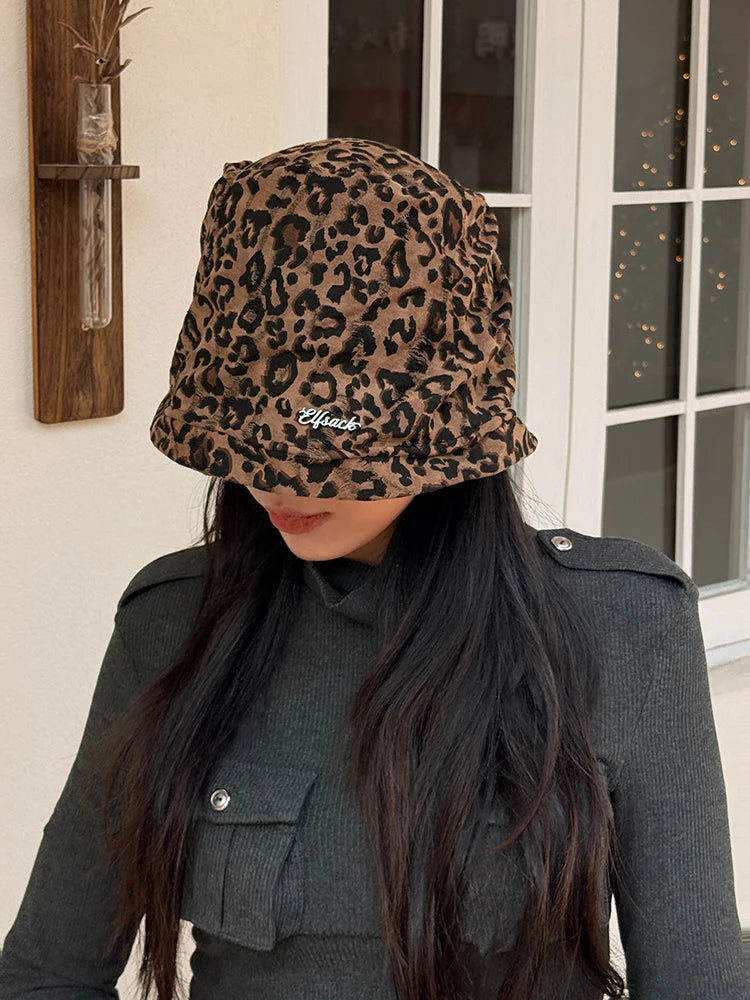 Casual Bucket Hat with Leopard Print