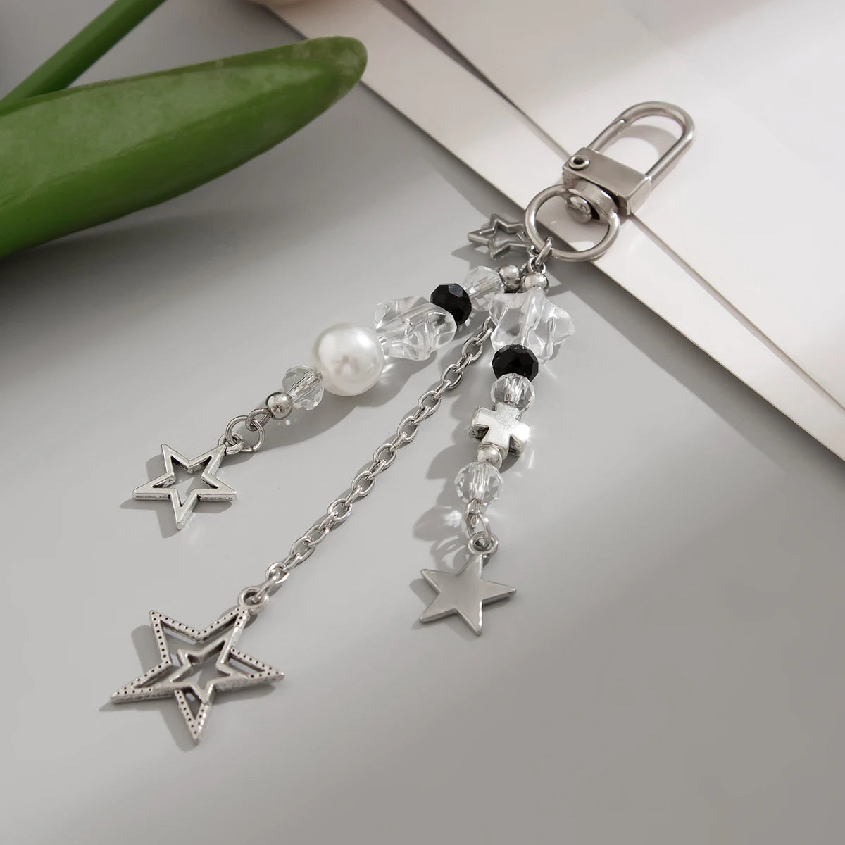 Vintage Hollow Star Cross Pendant Keychain Korean Fashion Beads Keyring Jeans Bag Chain Pendant Y2K Jewelry Accessories