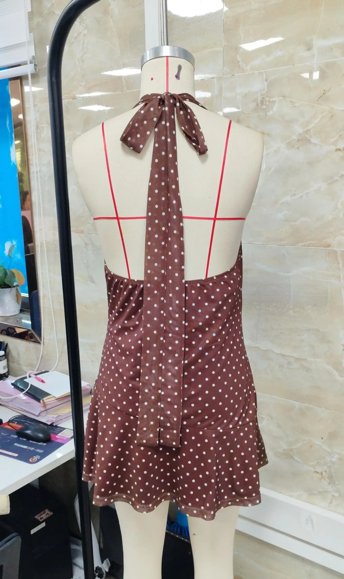 Women's Summer Tank Dress Sleeveless Open Back Halter Neck Polka Dot Print Above Knee Dress Vacation Party Club Sundress