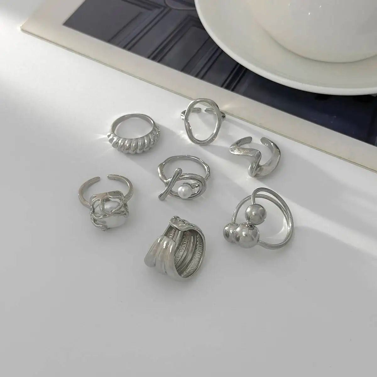 7Pcs/Set Exquisite Irregular Imitation Pearl Open Rings Kpop Trend Silver Color Adjustable Metal Finger Ring Daily Jewelry
