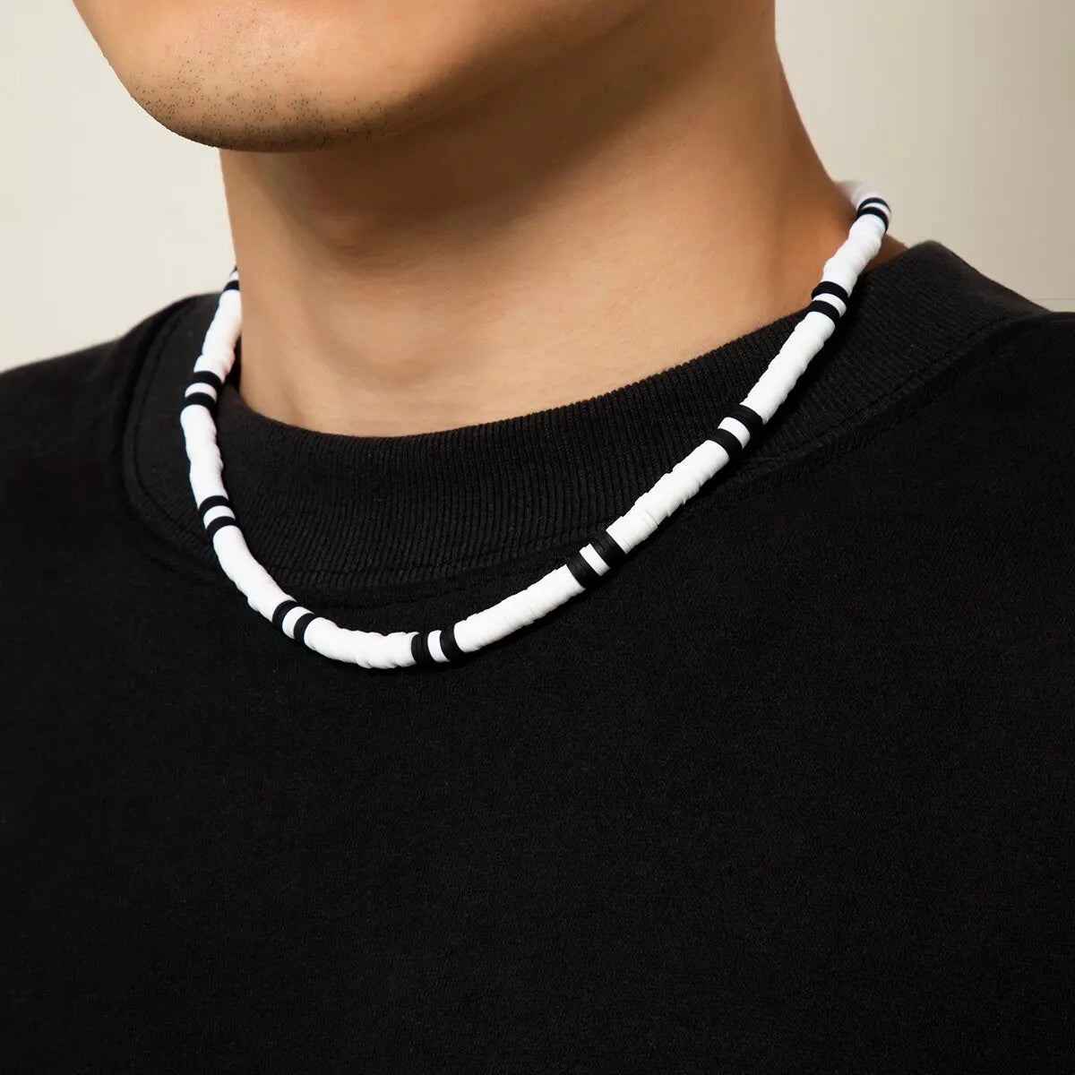 Boho Simple Polymer Clay Black and White Choker Necklace for Women Men Summer Vintage Short Clavicle Chain Party Jewelry Gift