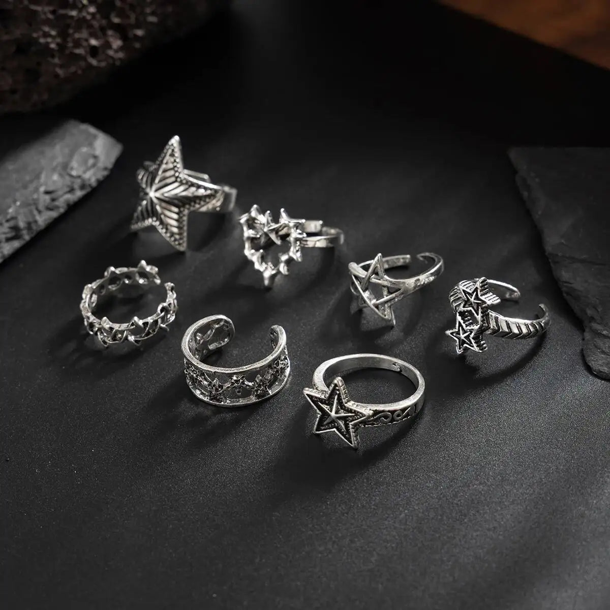 7Pcs/Set Gothic Five-Pointed Star Adjustable Open Rings For Men Trendy Punk Love Heart Finger Ring Daily Party Jewelry New
