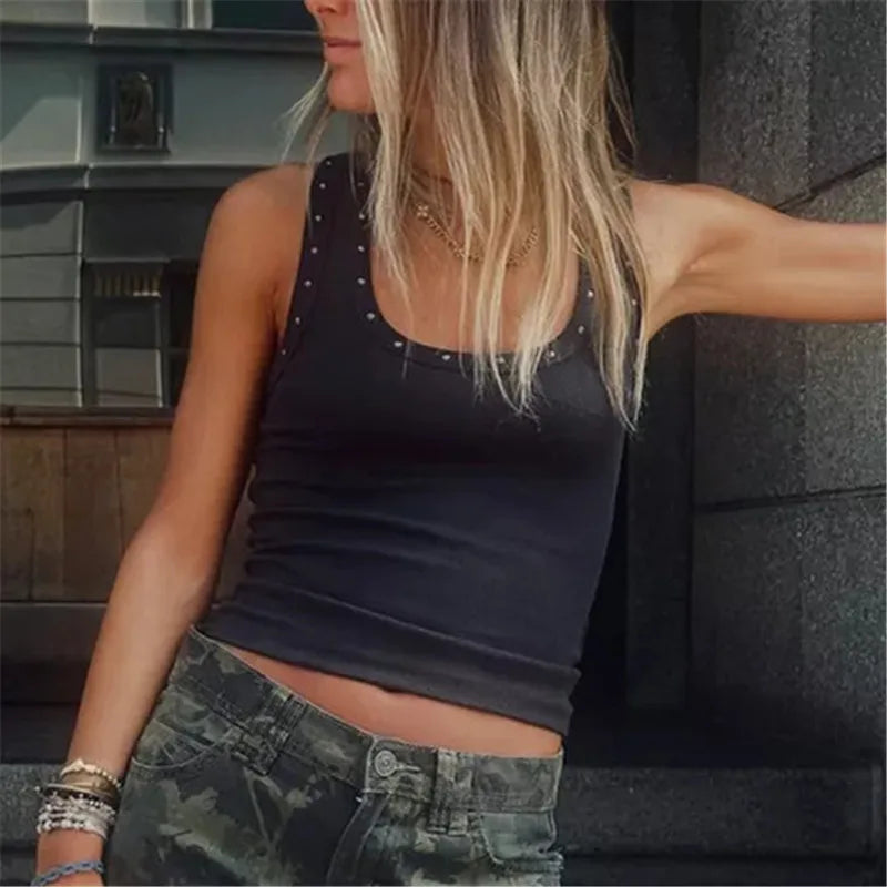 Womens Sleeveless Studded Tank Top Scoop Neck Ribbed Fitted Tank Summer Basic Cute Going Out Tops Streetwear