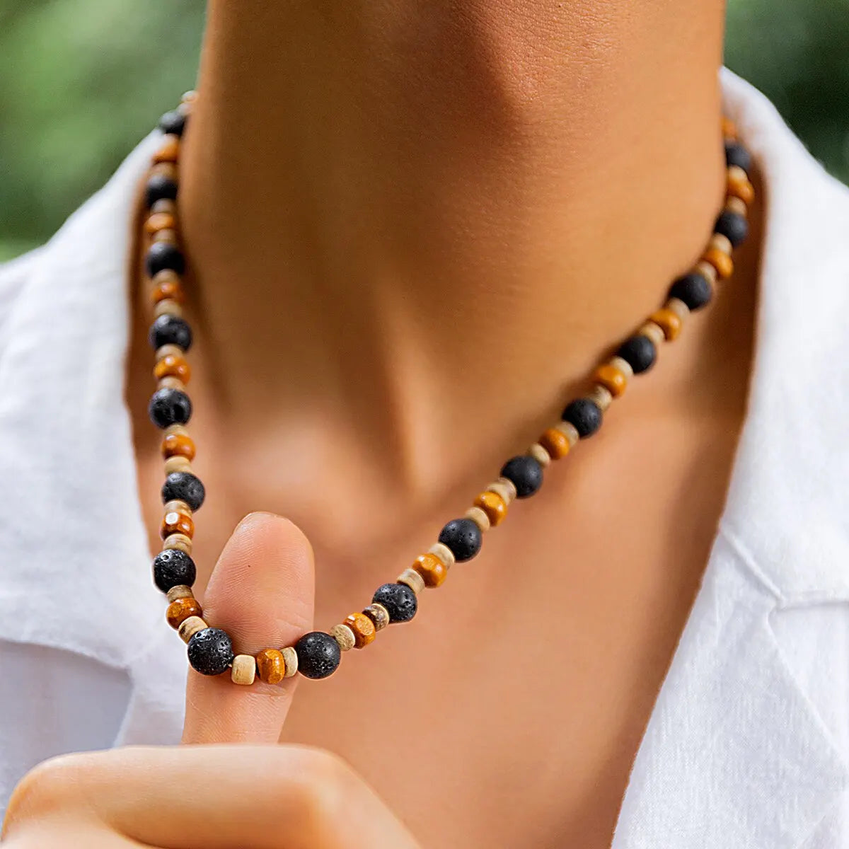 Retro Boho Wood Bead Stone Chain Necklace for Men Punk Simple Short Clavicle Choker Y2K Accessories Fashion Jewelry Gift Party