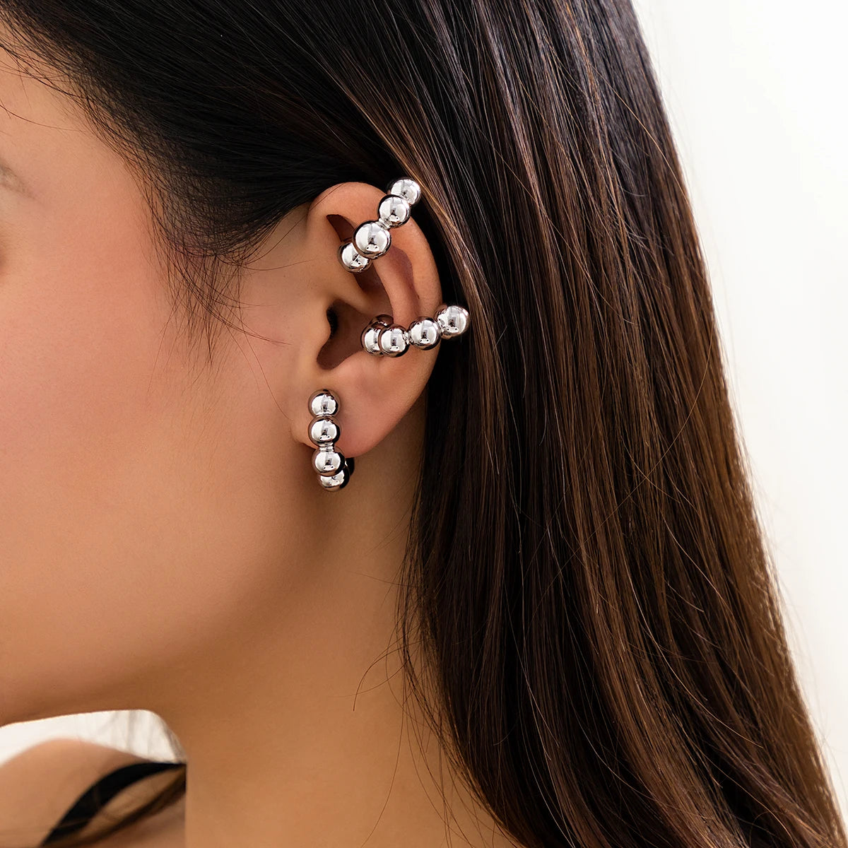 1Pair Unique Punk CCB Ball Beads Clip Earrings for Women Trendy No Piercing Ear Cuff Fake Cartilage Earring Jewelry Accessories