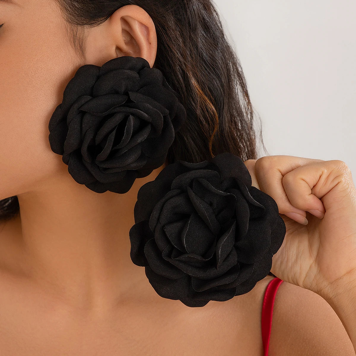 Exaggerated Big Rose Flower Stud Earrings for Women Fashion Statement Goth Piercing Earrings Wed Bridal Y2K Jewelry New