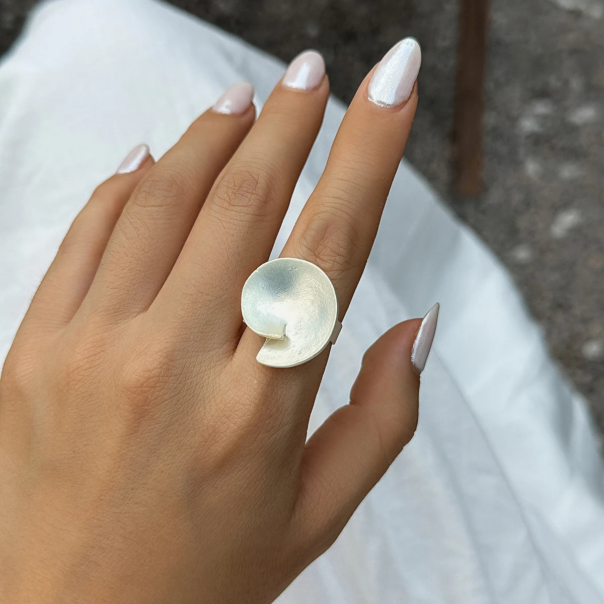 2Pcs Punk Creative Imitation Pearl Lotus Leaves Open Rings Set for Women Goth Gold Color Geometric Finger Ring Wed Accessories