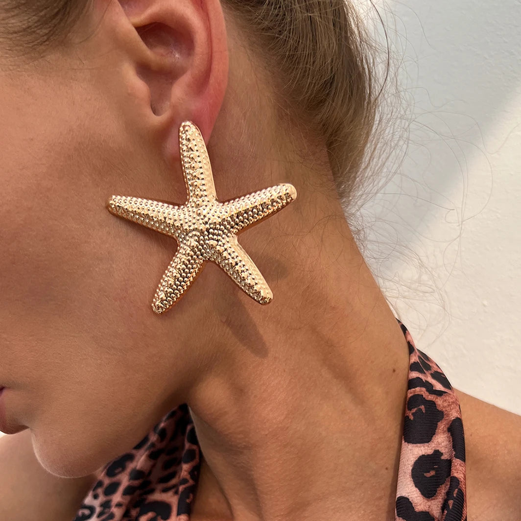 2025 New Fashion Boho Metal Starfish Stud Earrings for Women Summer Gold Color Piercing Earrings Aesthetic Jewelry Gift