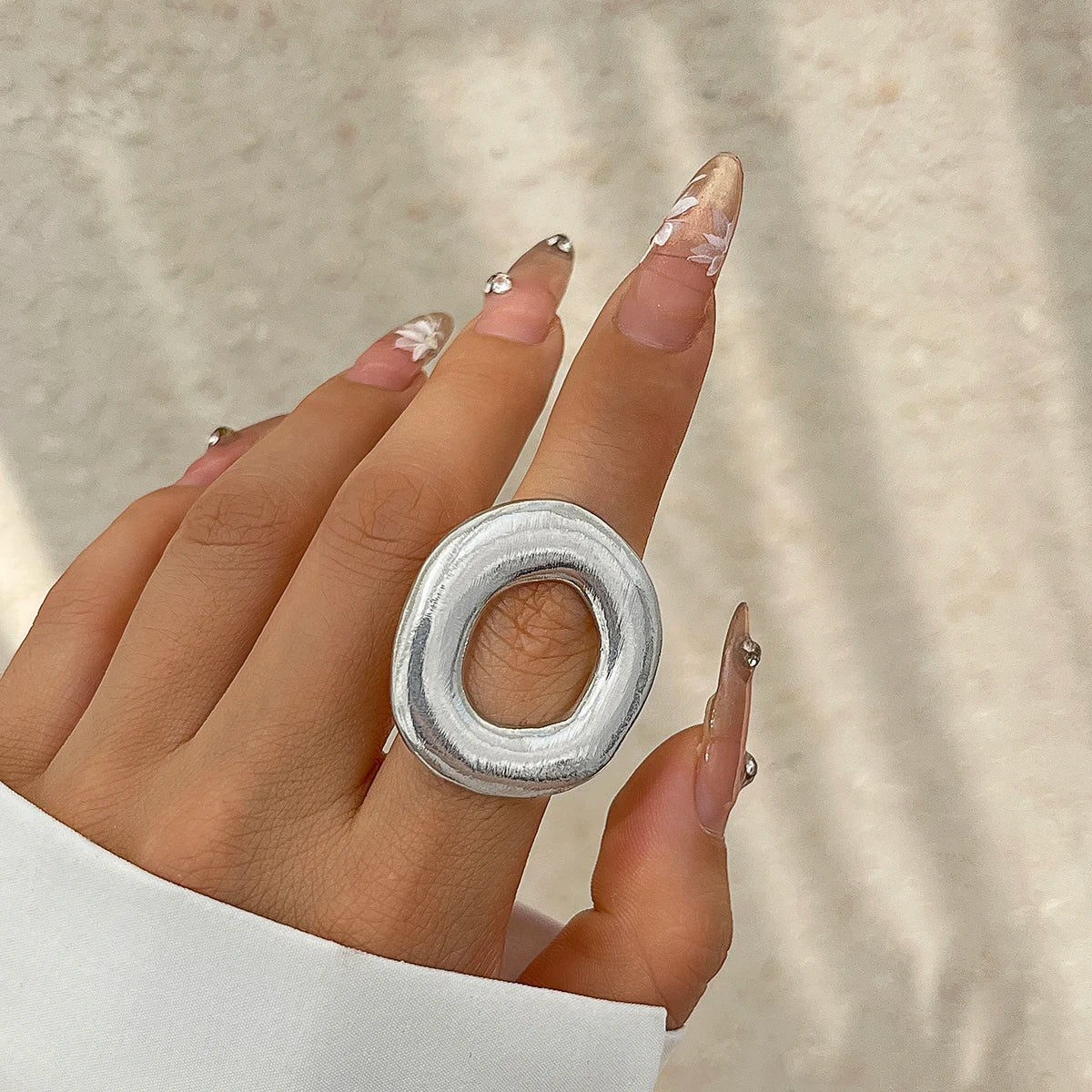 Vintage Gothic Geometric Metal Rings for Women Trend Boho Flower Irregular Circular Couple Ring Wed Jewelry Accessories New