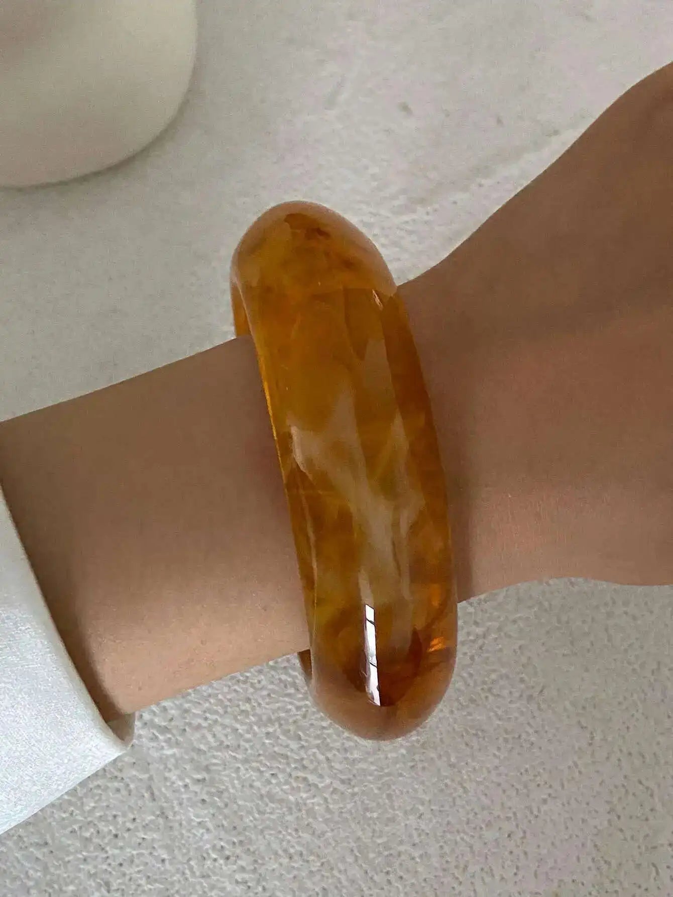 Y2K Boho Yellow Resin Acrylic Bangles for Women New Trend Vintage Geometric Irregular Bracelets Daily Party Jewelry