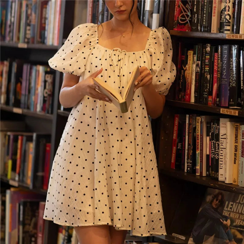 Women's French Retro Polka Dot Babydoll Mini Dress Square Neck Puff Sleeve Loose Fit Swing Dress Casual Summer Sundress