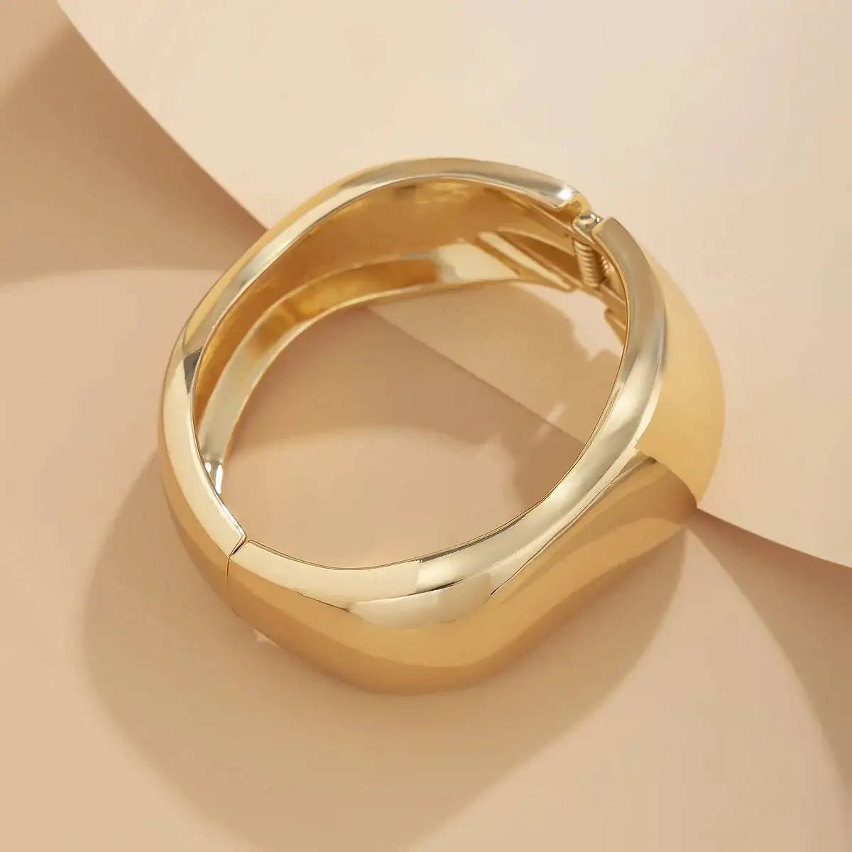 6 Style Exaggerated Irregular Chunky Acrylic Resin Wide Bracelet Trend Creative Stackable Spring Bangle Grunge Rock Jewelry