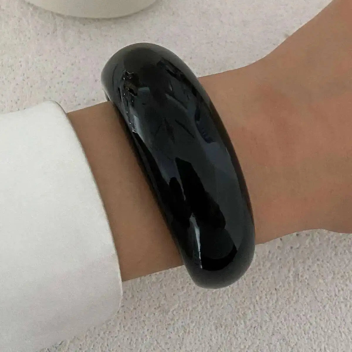 Y2K Boho Thick Resin Acrylic Open Wide Bangles for Women New Trend Vintage Irregular Chunky Arm Bracelets Daily Jewelry