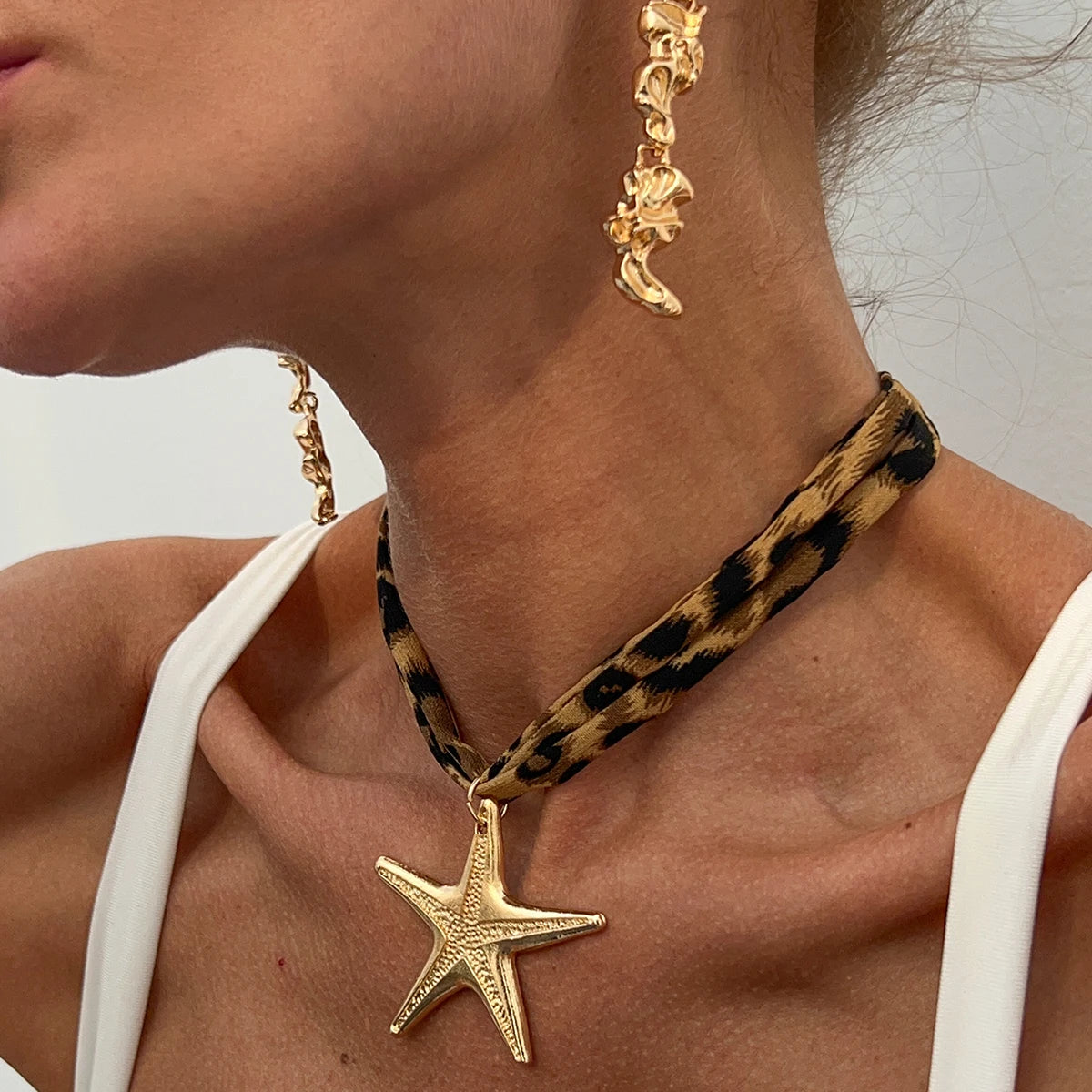 7 Styles Ethnic Multilayer Velvet Chain Necklace Women 2025 New Fashion Metal Conch Starfish Heart Pendant Neck Jewelry