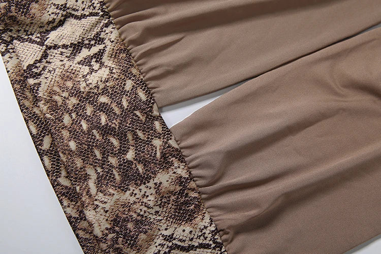 Snake Pattern Print 2 Piece Set Woman Halter Backless Crop Tops+Skinny Peach Hip Shorts Hot Girls Sexy Fashion Suits