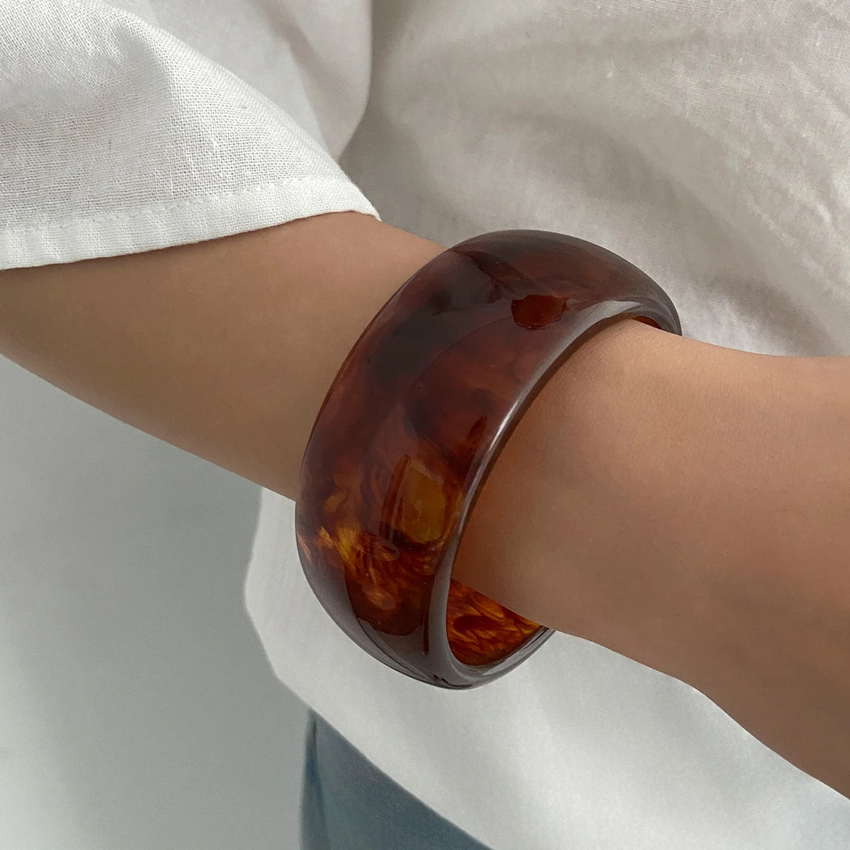 Y2K Kpop Glossy Irregular Thick Resin Acrylic Bangles for Women 2025 New Trend Vintage Arm Bracelets Pulseras Jewelry