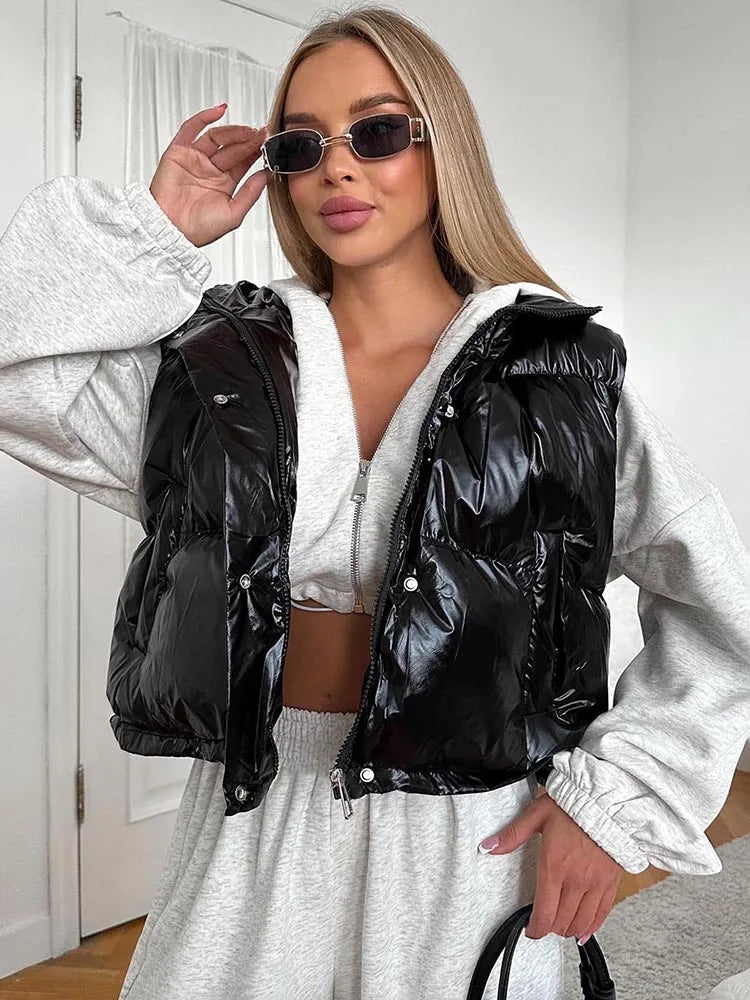 Casual Hooded Zip Crop Tank Tops Women Warm Shirring Hem Metal Buckle Basic Street Quilted Warm Stree Vest Jacket