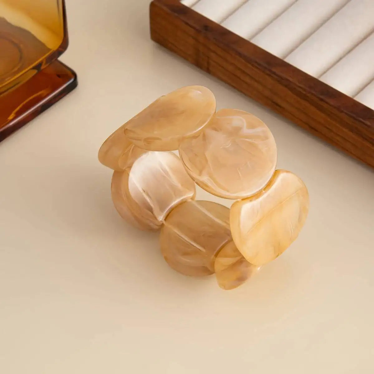 Vintage Wide Resin Acrylic Bracelet Set for Women Exaggerated Stacking Bangle Trendy Red Pink off White Smudge Splicing Jewelry