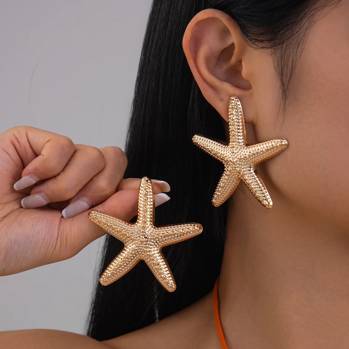 2025 New Fashion Boho Metal Starfish Stud Earrings for Women Summer Gold Color Piercing Earrings Aesthetic Jewelry Gift