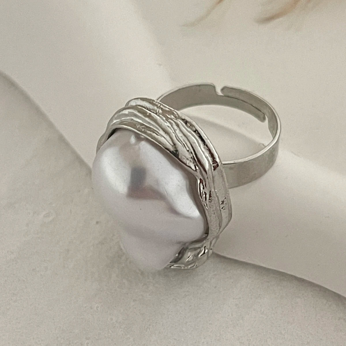 20 Styles Boho Unique Gold Color Petal Flower Rings for Women Punk Geometric Adjustable Rings Couple New Year Jewelry