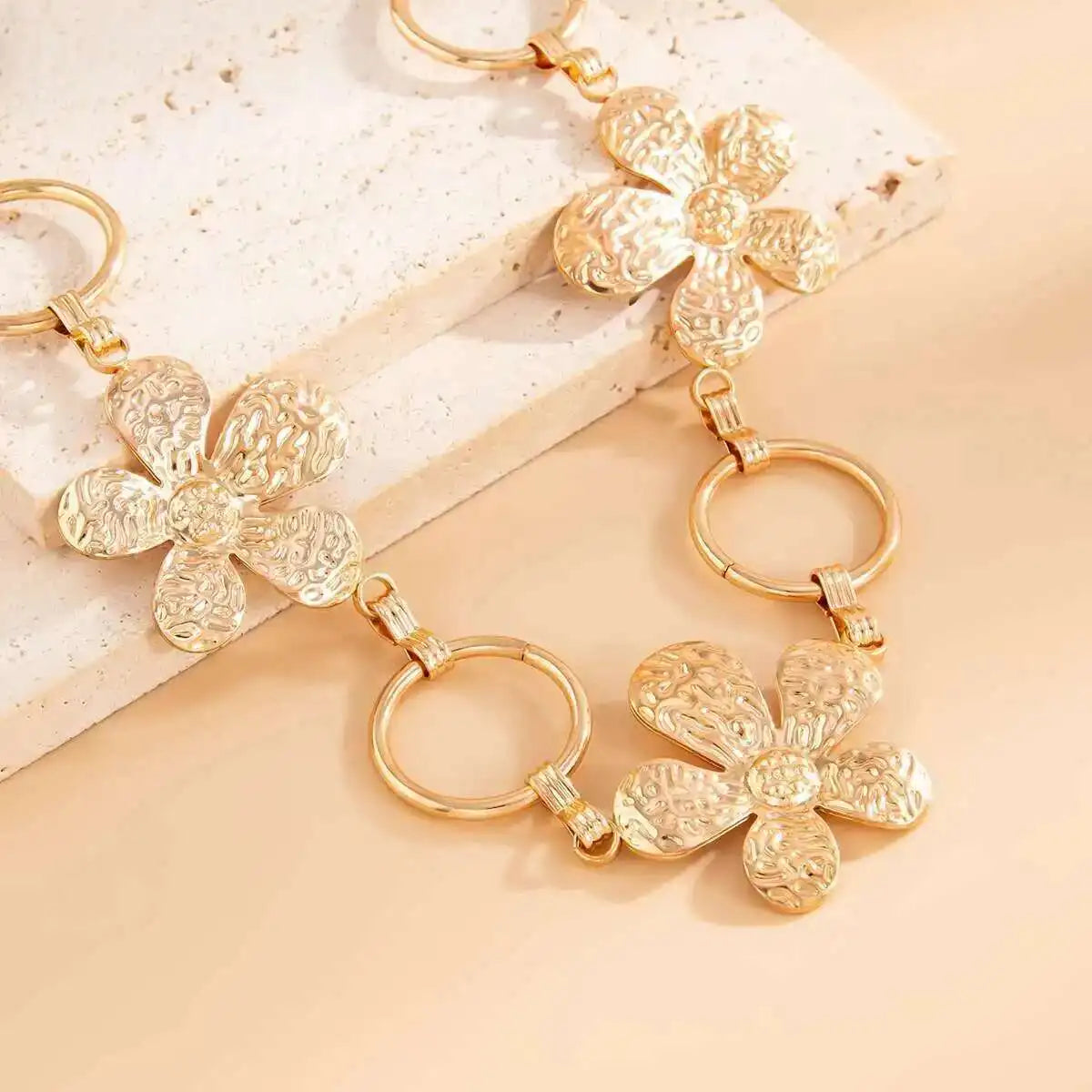 2 Styles Creative Exquisite Metal Flower Jeans Dress Waist Chain for Women Summer Bikini Sexy Belly Chain Charm Jewelry