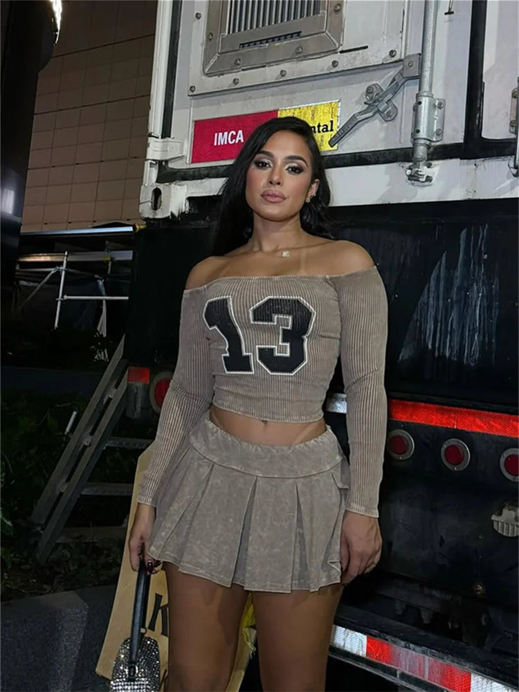 2-Piece Set Women One Shoulder Long Sleeves Letter Print Biased Collar Crop Tops+Pleated Skirt Street Matching Suits