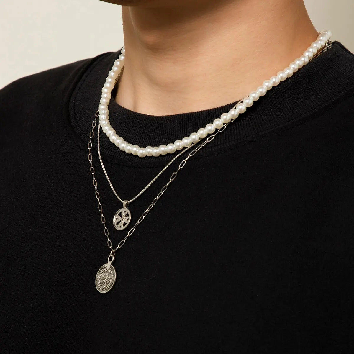 Vintage Goth Imitation-Pearl Coin Pendant Choker Necklace for Men Fashion Statement Punk Snake Chain Grunge Jewelry Steampunk
