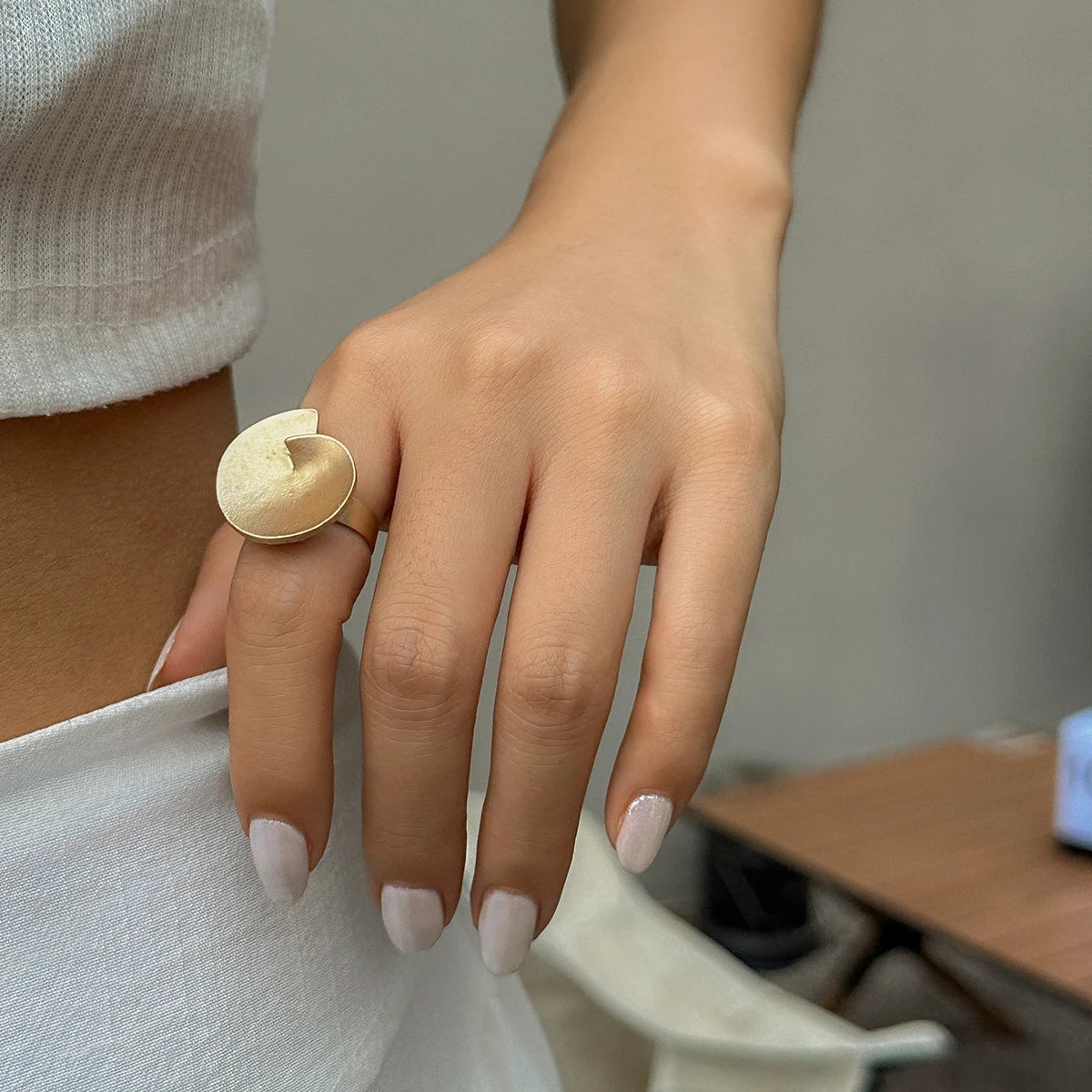 2Pcs Punk Creative Imitation Pearl Lotus Leaves Open Rings Set for Women Goth Gold Color Geometric Finger Ring Wed Accessories