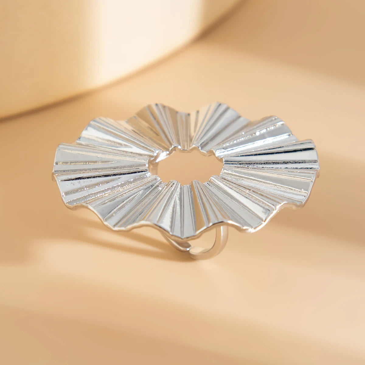 18 Styles Vintage Punk Petal Flowers Rings for Women 2025 Trend Goth Geometric Adjustable Rings New Year Party Jewelry