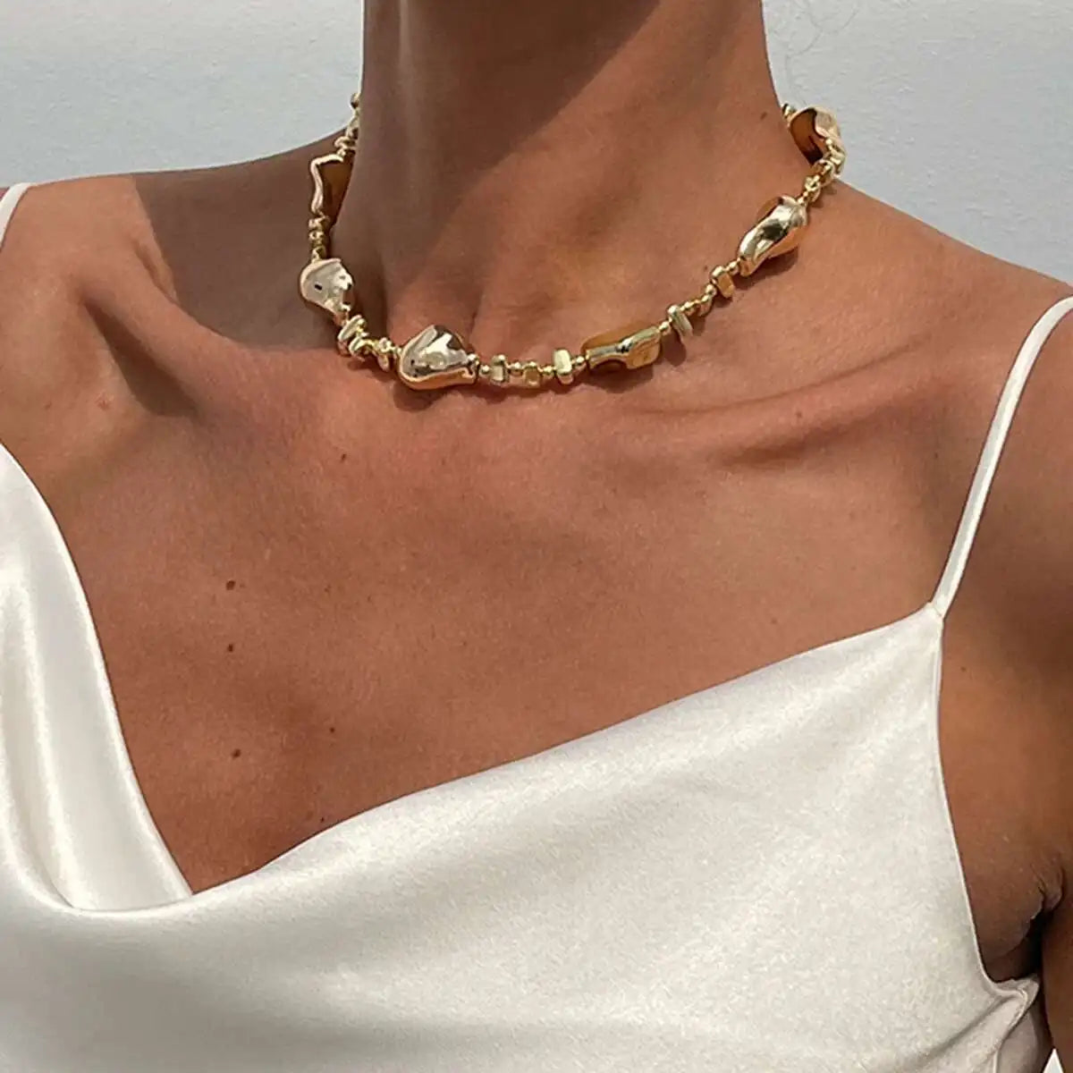 Vintage Plastic Irregular Beads Clavicle Chain Necklace for Women Trend 2025 Goth Adjustable Choker Aesthetic Jewelry