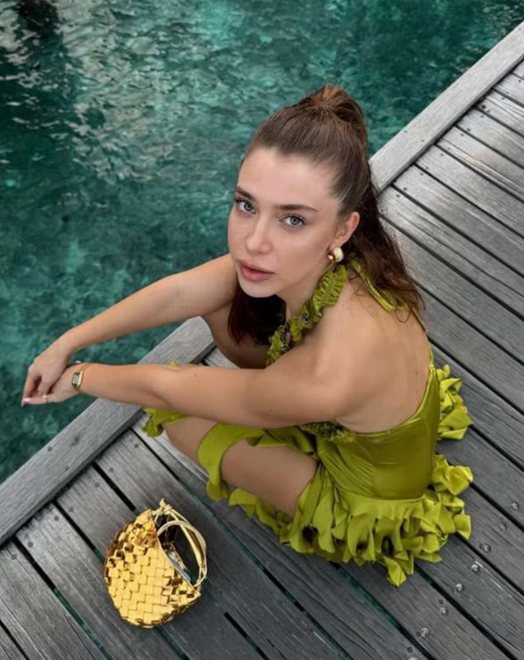 Halter Party Dress Women Backless Chic Irregular Tassel Hem Summer Sexy Birthday Party Split Midnight Club Bodycon