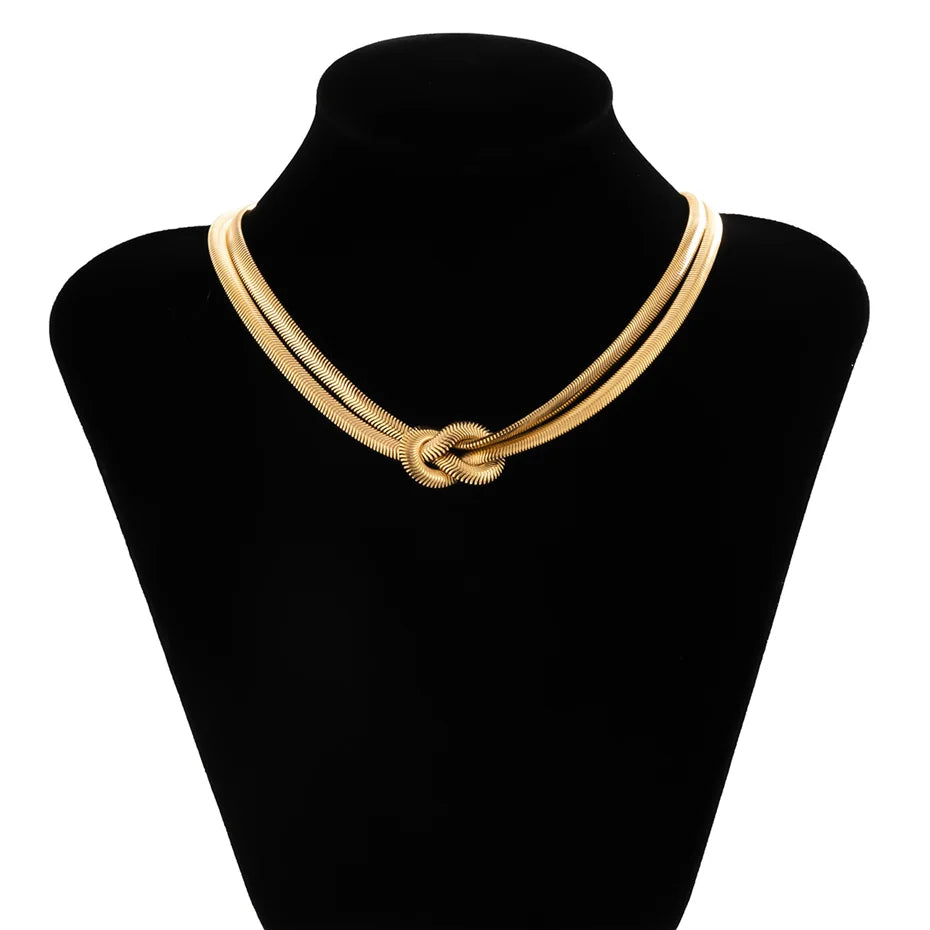Unique Twisted Chunky Flat Snake Chain Necklace for Women Sexy Vintage Clavicle Choker Grunge Jewelry Gift Bijoux 2022