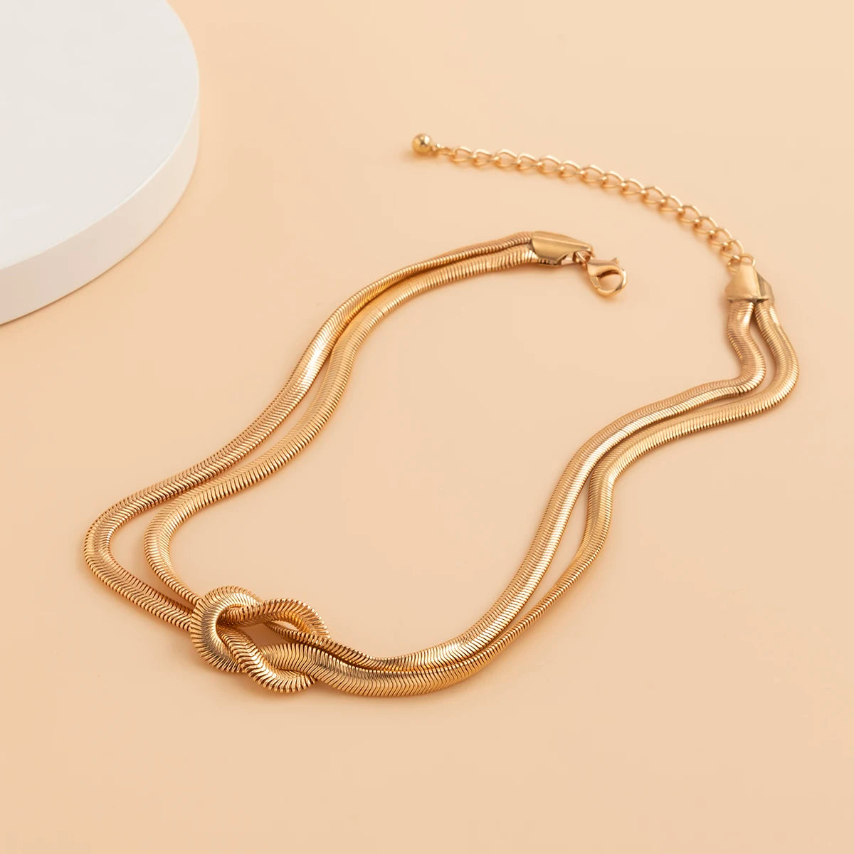 Unique Twisted Chunky Flat Snake Chain Necklace for Women Sexy Vintage Clavicle Choker Grunge Jewelry Gift Bijoux 2022