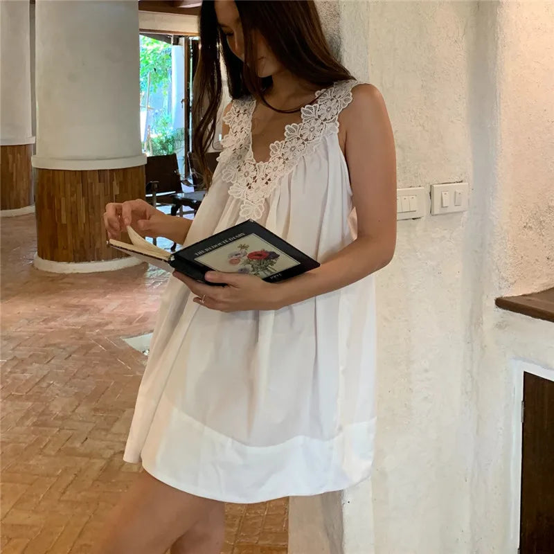 French Style Lace V Neck Sleeveless Mini Dress for Women Summer Casual Loose A Line Short Sundress for Beach Holiday