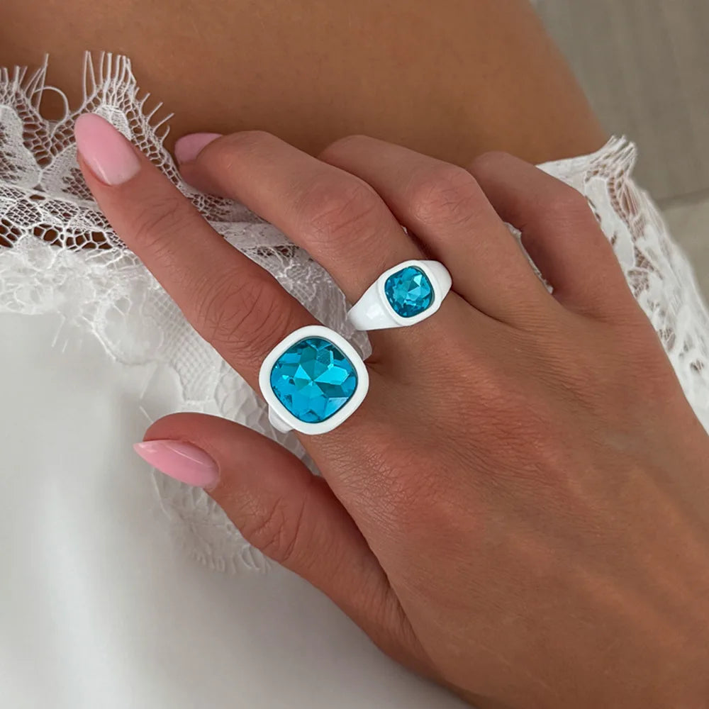 2Pcs/Set Trendy Sparkling Acrylic Rhinestone Open Ring for Women Personalized Geometric Chunky Finger Ring Jewelry Gift