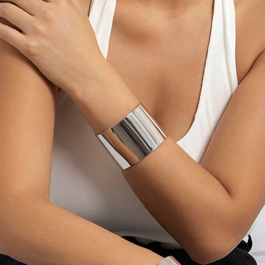 Exaggerated Chunky Metal Wire Torques Choker Necklace Women Collar Punk Gold Color Wide Smooth Chain Jewelry Bijoux Steampunk