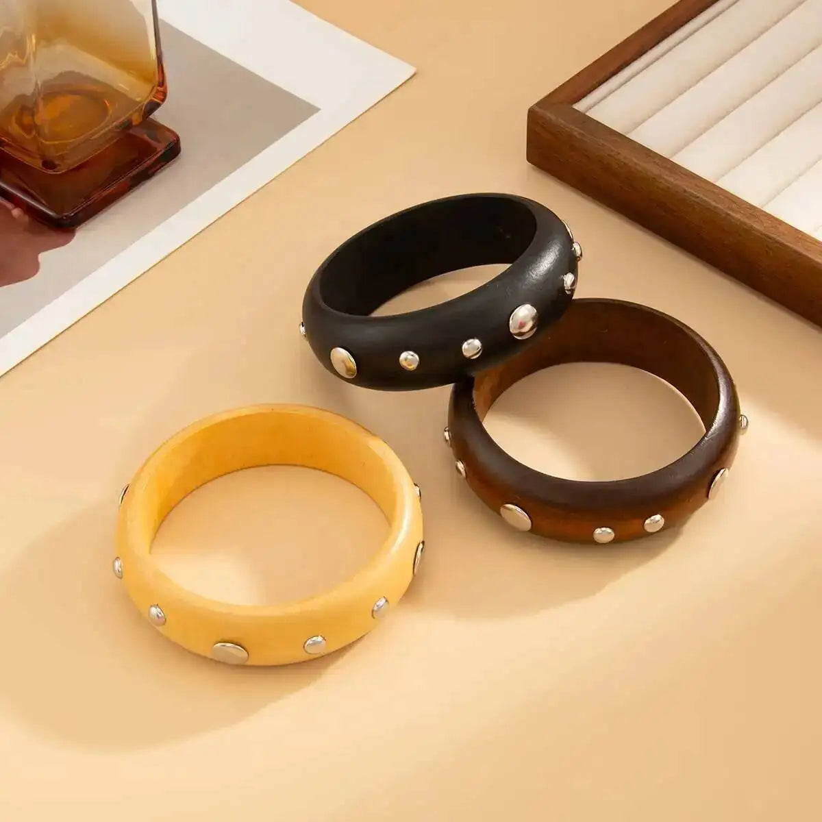 Retro Classic Geometric Round Wooden Bangle for Women New Trend Creative Charm Arm Bracelets Hand Jewelry Accessories